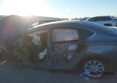 2019 Nissan Sentra Sv z USA, uszkodzony, nr VIN 3N1AB7AP6KY454526